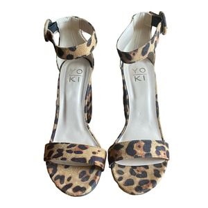 YOKI Leopard Print Block Heel Women’s Size 7